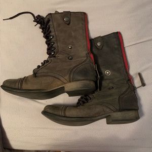 STEEVE MADDEN COMBAT BOOTS